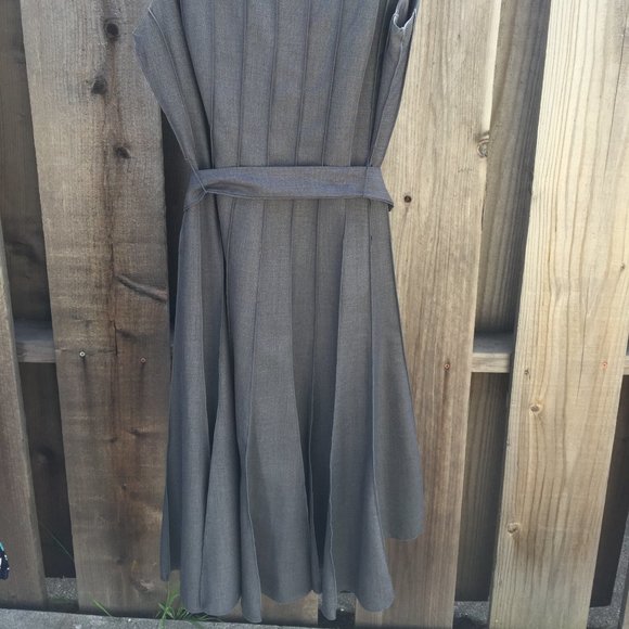 Calvin Klein grey dress 4P - Picture 2 of 4